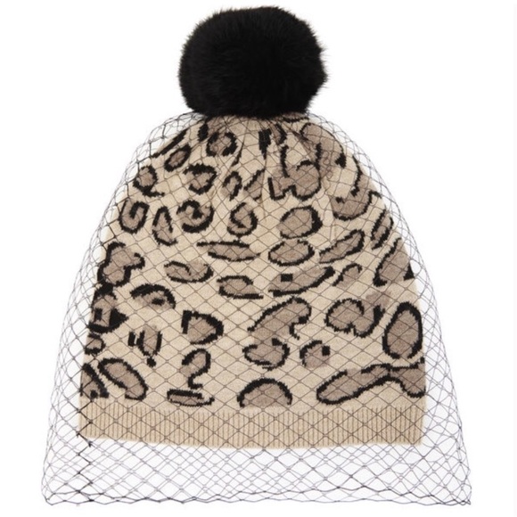 🆕BCBGMaxAzria CAMEL LEOPARD PRINT BEANIE WITH BLACK VEIL & RABBIT FUR POMPOM - Picture 4 of 8